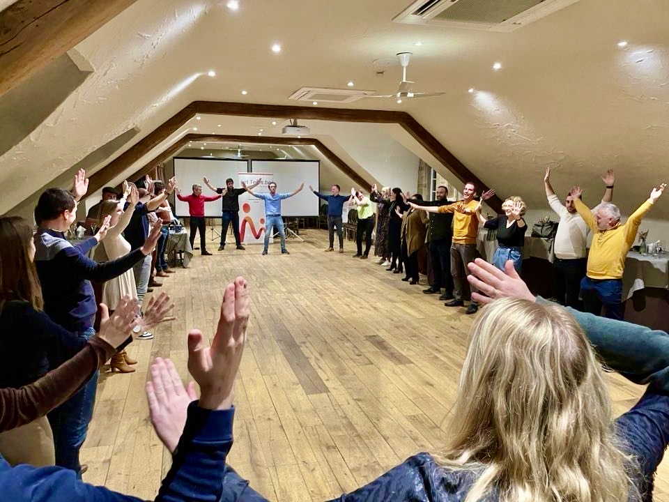 Team building musical