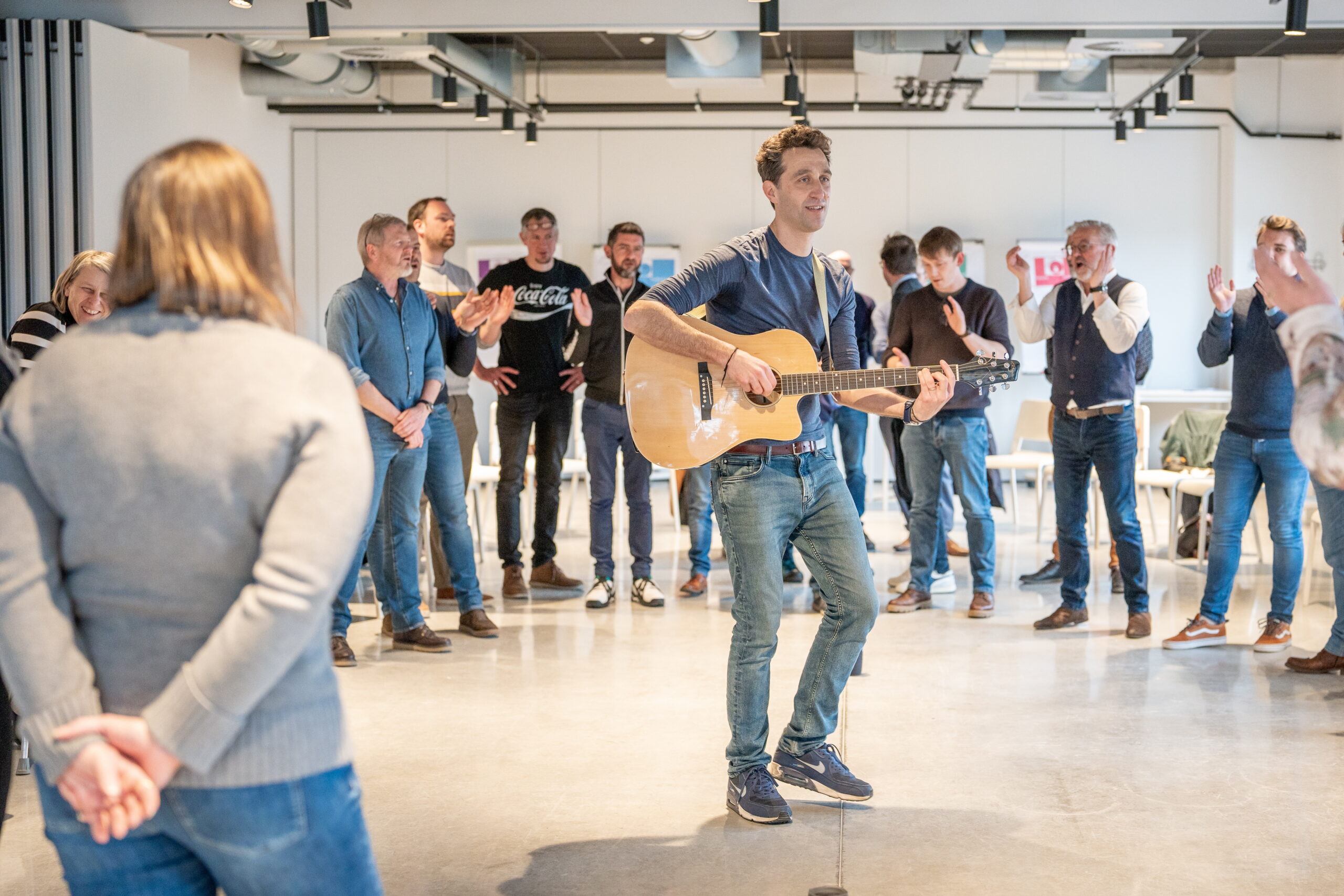 CREEZ VOTRE CHANSON D'EQUIPE ! – Image 5