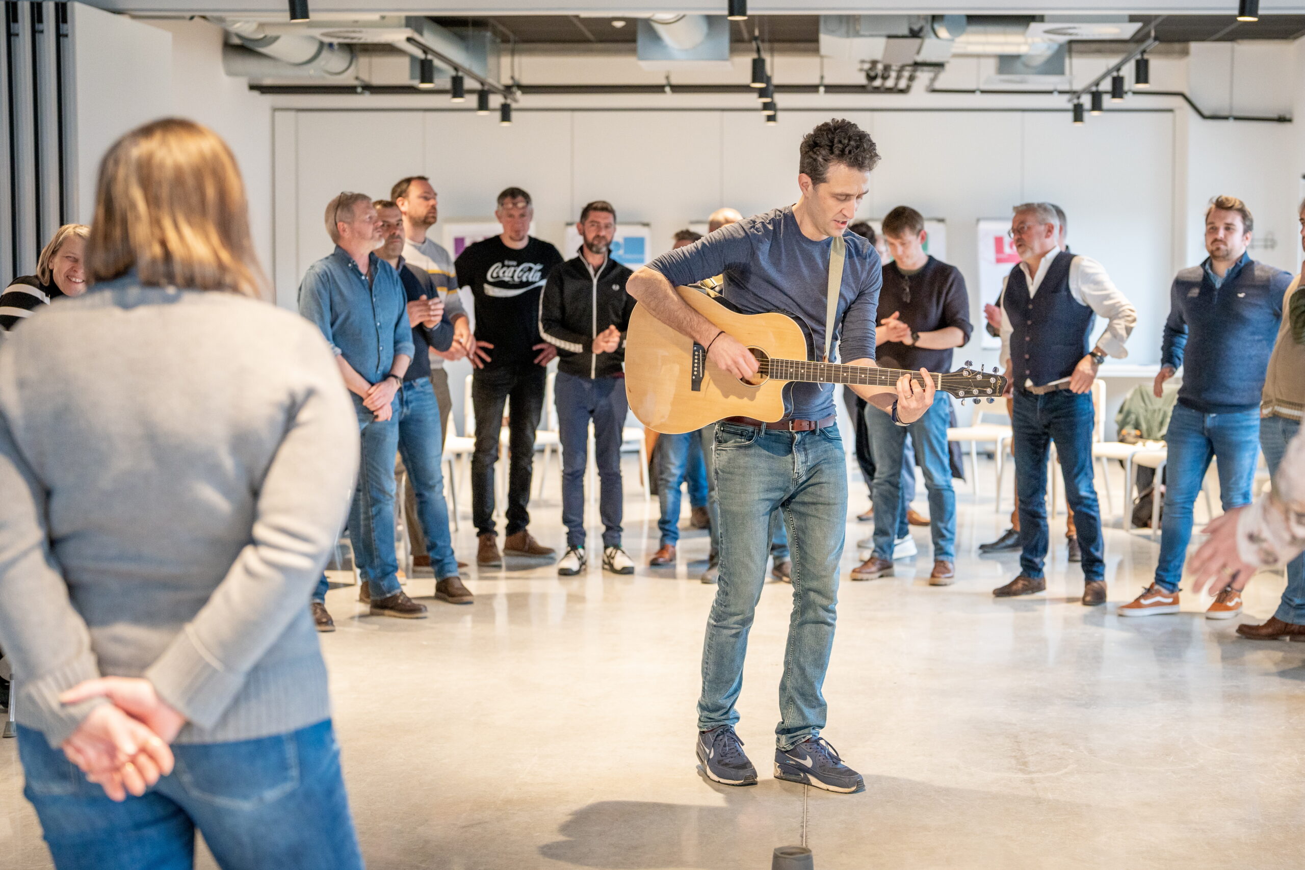 CREEZ VOTRE CHANSON D'EQUIPE ! – Image 4